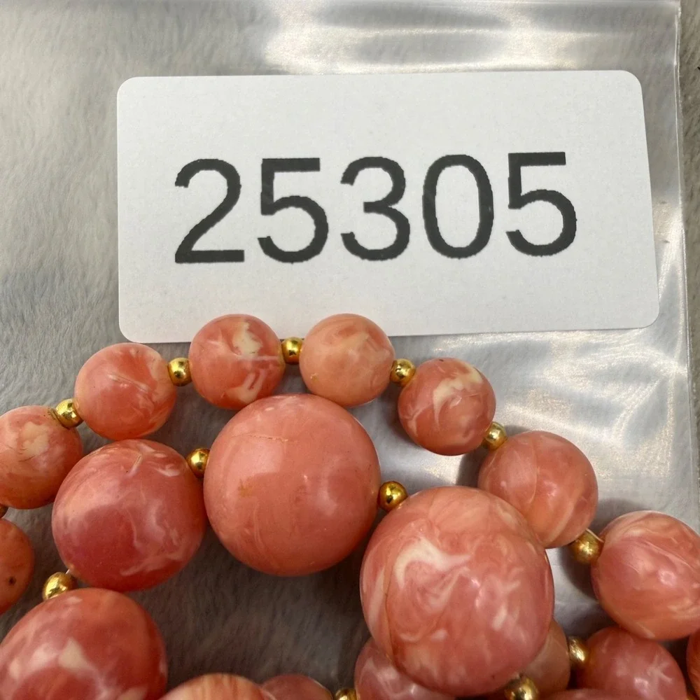 Vintage Beaded Necklace Salmon Pink Acrylic 21" - Picture 7 of 7